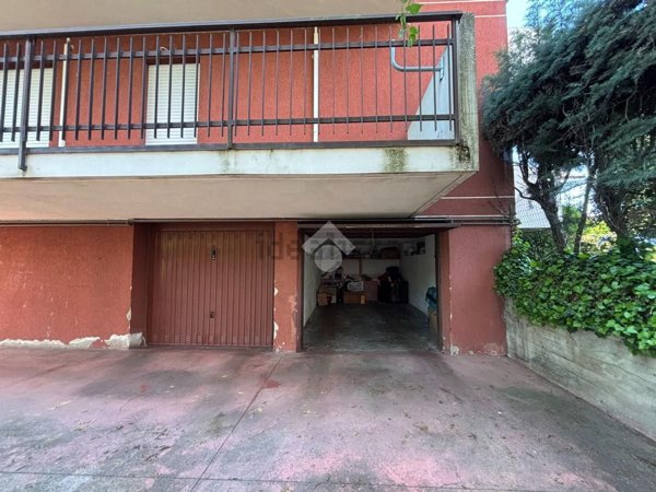 locale di sgombero in vendita a Bergamo in zona Bergamo Centro