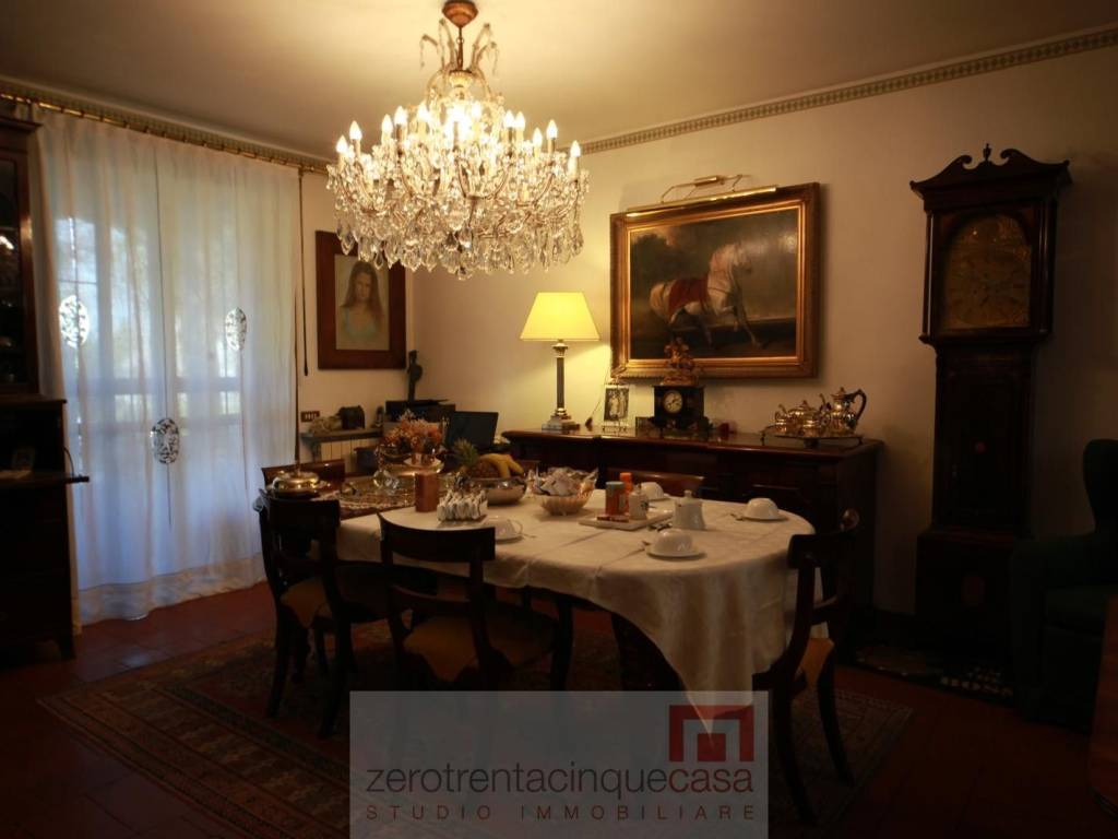 casa indipendente in vendita a Bergamo in zona Canovine