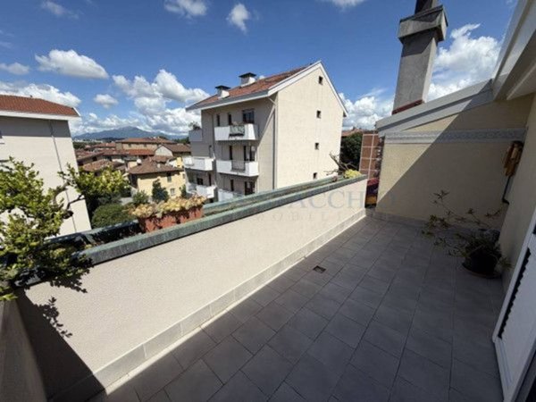 appartamento in vendita a Bergamo in zona Colognola