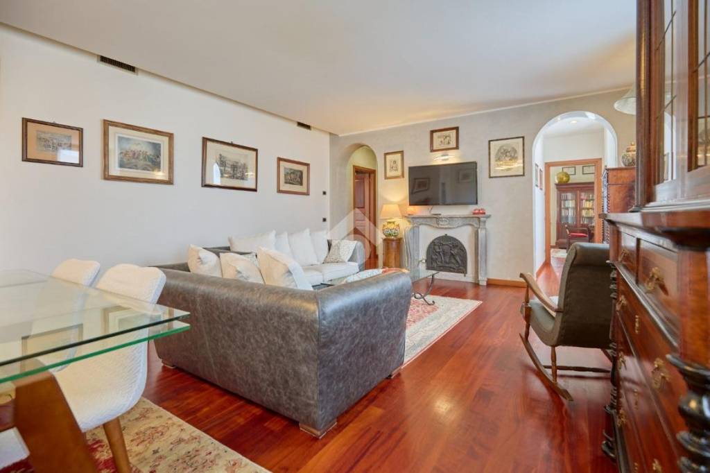 appartamento in vendita a Bergamo in zona Borgo Santa Caterina