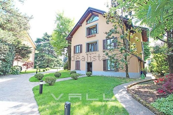 casa indipendente in vendita a Bergamo in zona Città Alta