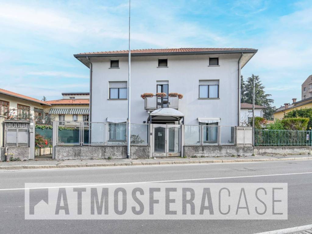 casa indipendente in vendita a Bergamo in zona Celadina