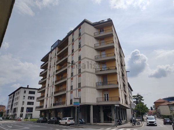 appartamento in vendita a Bergamo in zona Redona