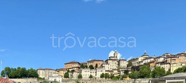 appartamento in vendita a Bergamo in zona Città Alta