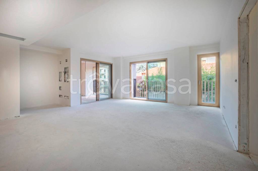 appartamento in vendita a Bergamo in zona Bergamo Centro