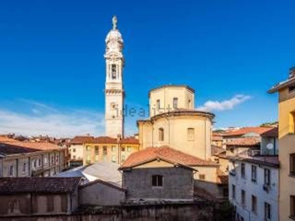 appartamento in vendita a Bergamo in zona Bergamo Centro