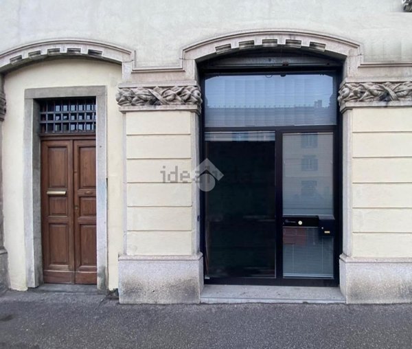 ufficio in vendita a Bergamo in zona Borgo Pignolo