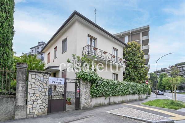 casa indipendente in vendita a Bergamo in zona Bergamo Centro