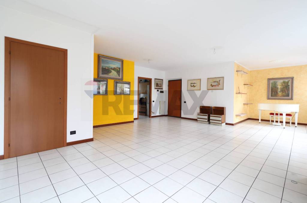 appartamento in vendita a Bergamo in zona Borgo Palazzo