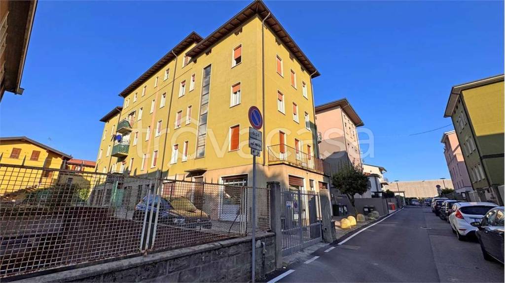 appartamento in vendita a Bergamo in zona Redona