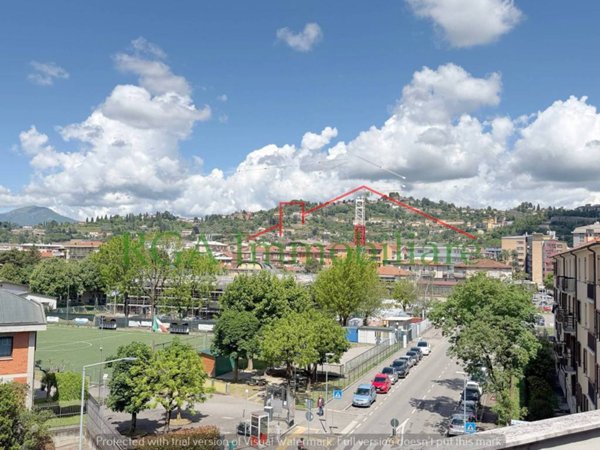 appartamento in vendita a Bergamo in zona Città Alta