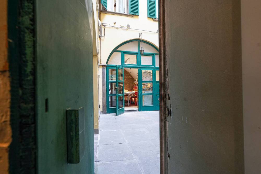 negozio in vendita a Bergamo in zona Città Alta