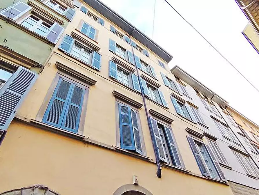 appartamento in vendita a Bergamo in zona Bergamo Centro