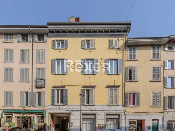 appartamento in vendita a Bergamo in zona Bergamo Centro