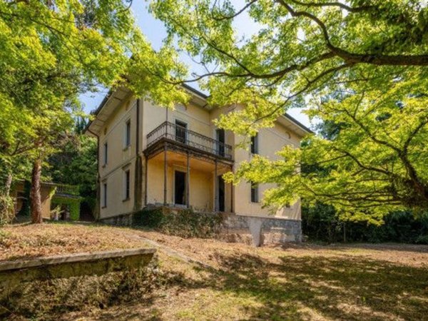 casa indipendente in vendita a Bergamo in zona Monterosso