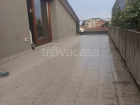 appartamento in vendita a Bergamo in zona Canovine