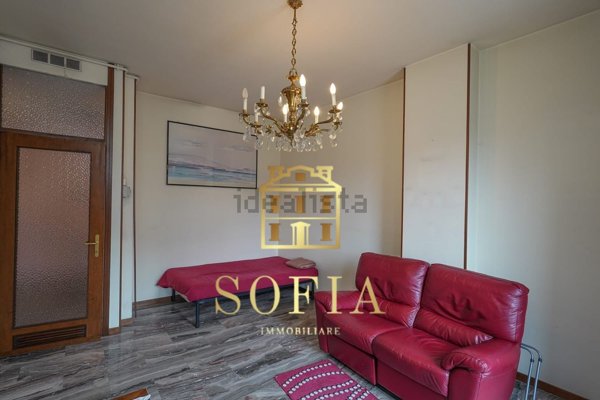 appartamento in vendita a Bergamo in zona Borgo Santa Caterina
