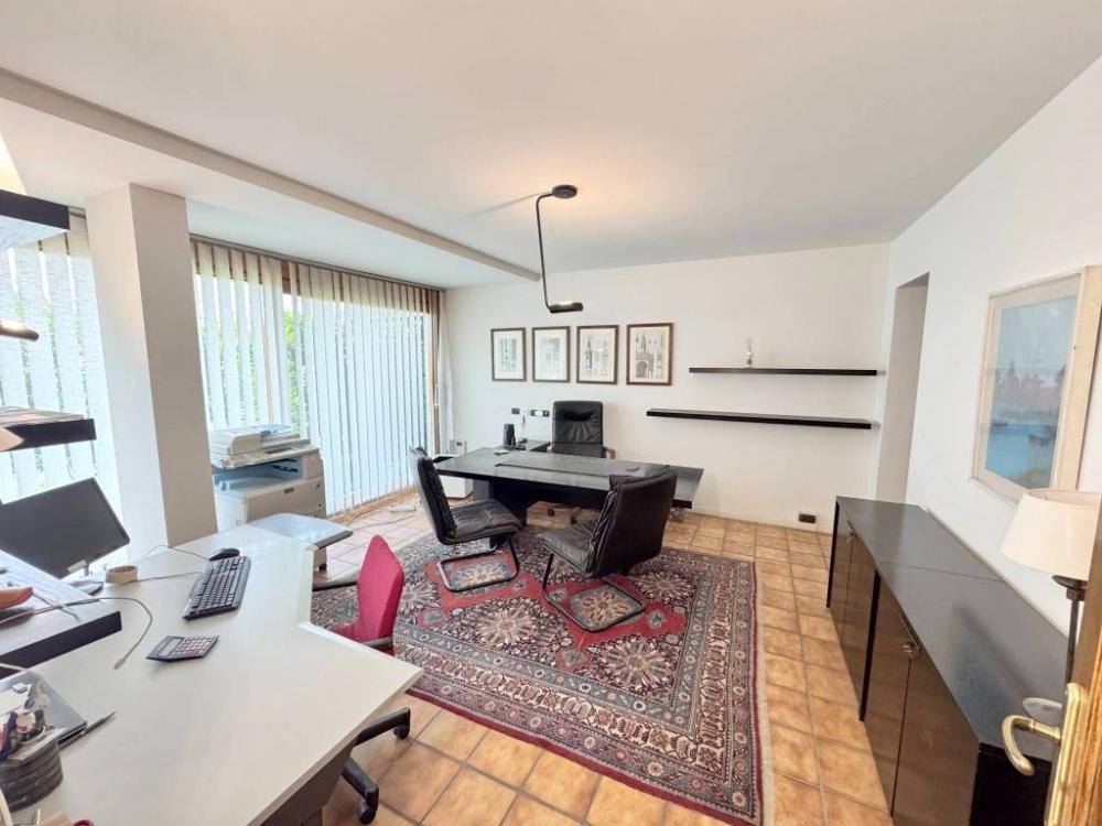 casa indipendente in vendita a Bergamo in zona Monterosso