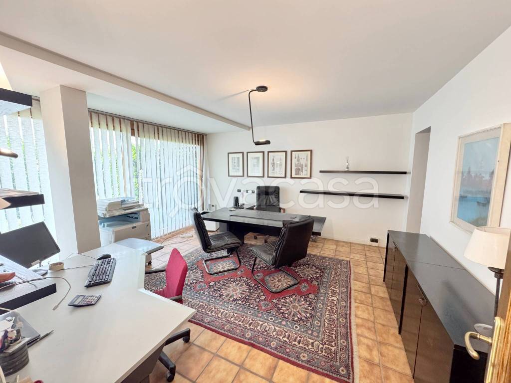 casa indipendente in vendita a Bergamo in zona Monterosso