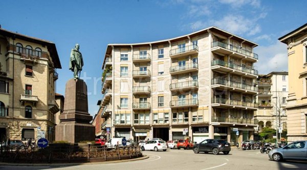 appartamento in vendita a Bergamo in zona Bergamo Centro