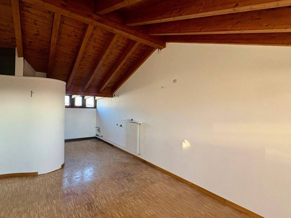 appartamento in vendita a Bergamo in zona Borgo Palazzo