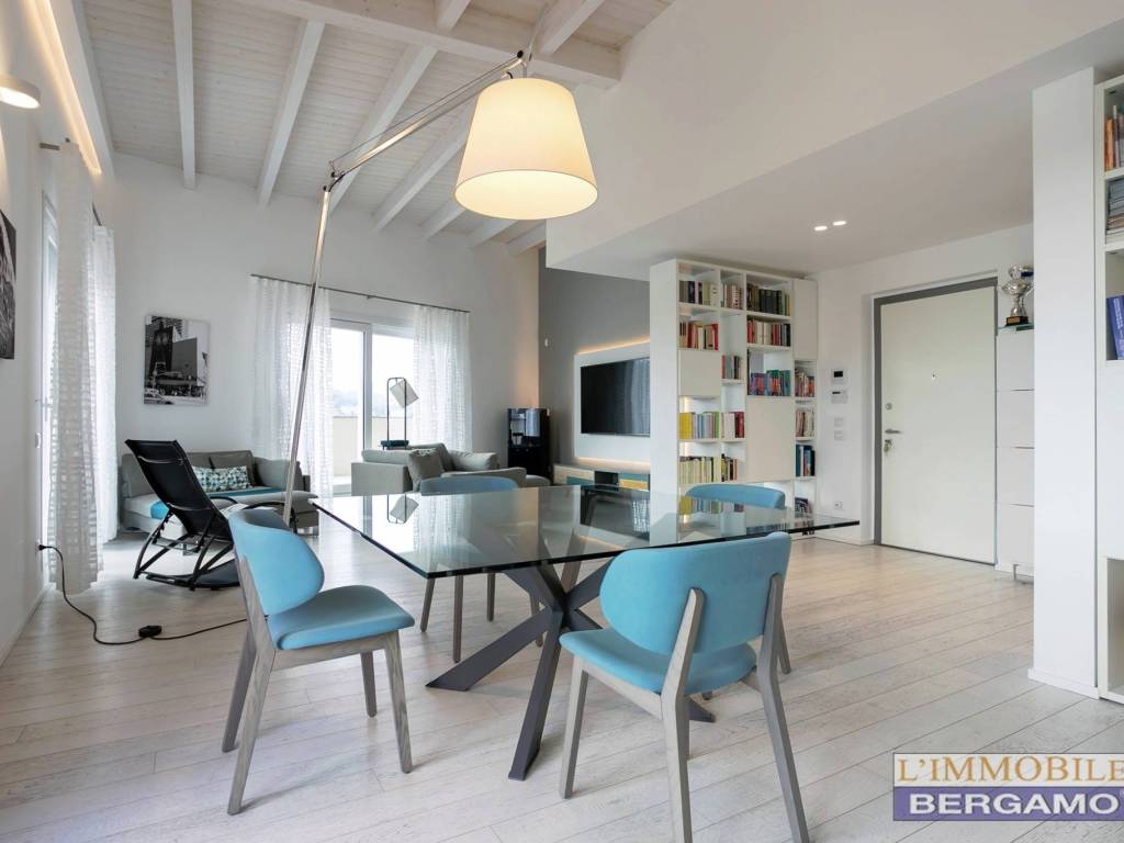 appartamento in vendita a Bergamo in zona Borgo Palazzo