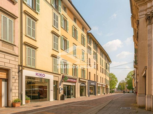appartamento in vendita a Bergamo in zona Bergamo Centro