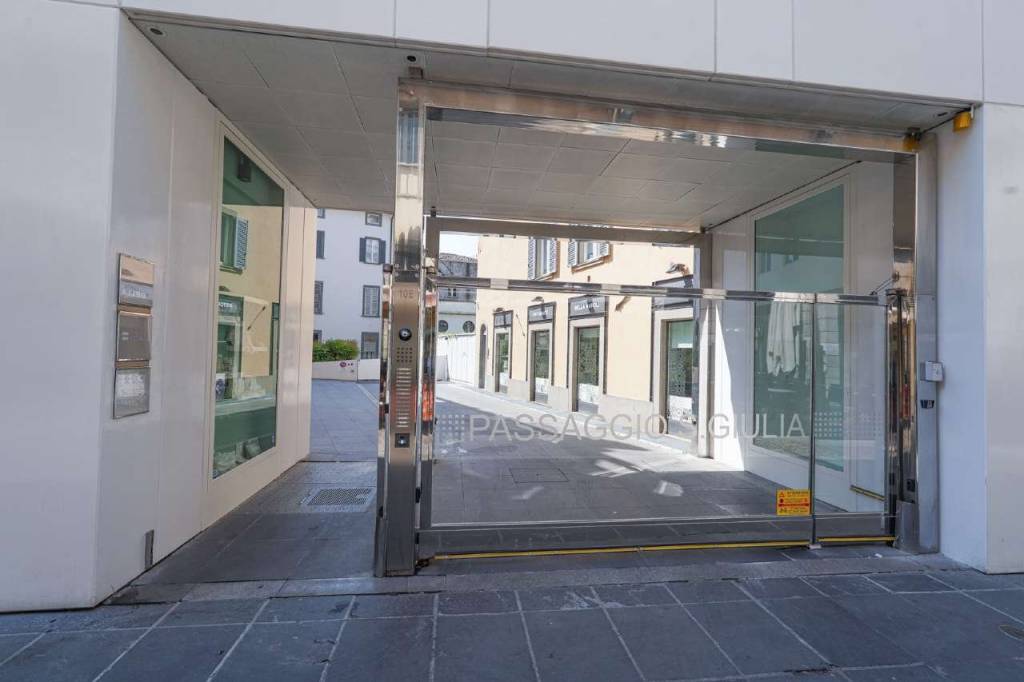 appartamento in vendita a Bergamo in zona Bergamo Centro