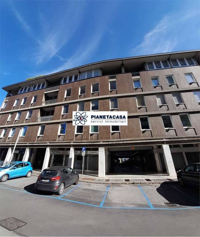 appartamento in vendita a Bergamo in zona Borgo Palazzo