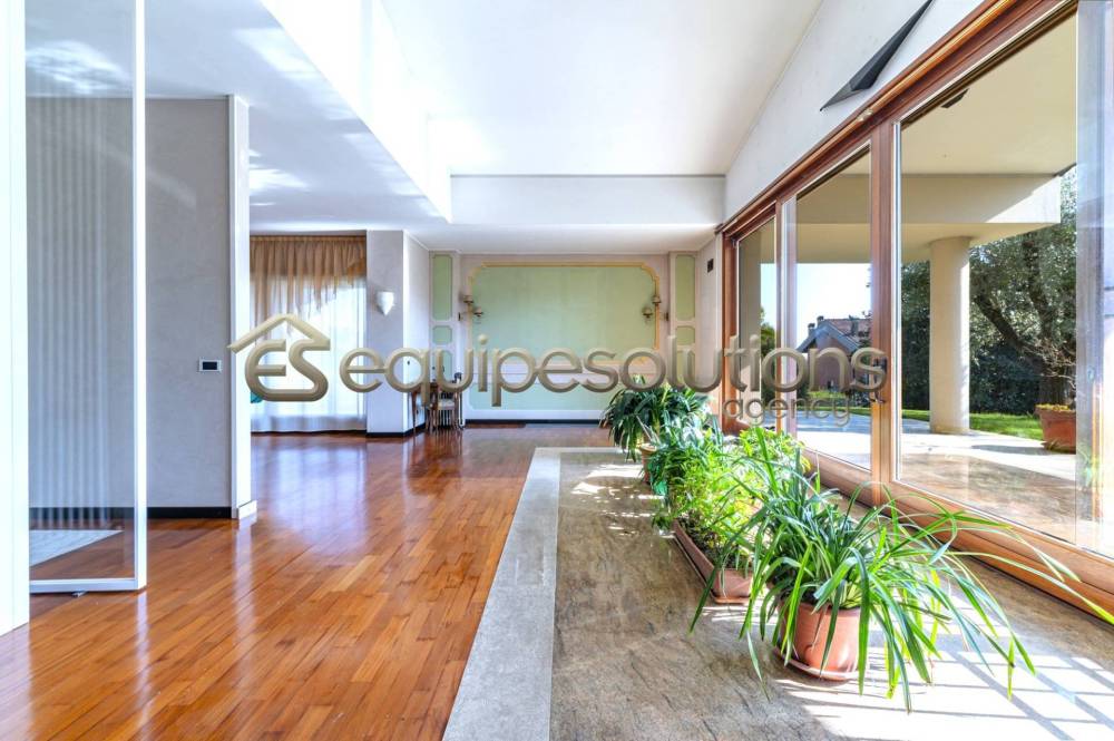 casa indipendente in vendita a Bergamo in zona Bergamo Centro