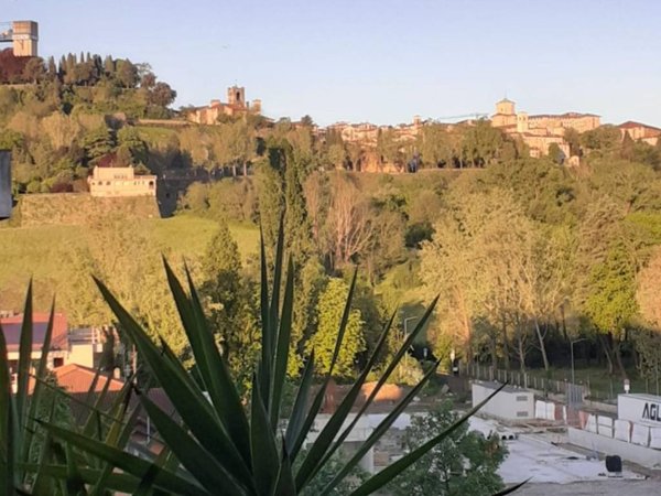 appartamento in vendita a Bergamo in zona Conca Fiorita