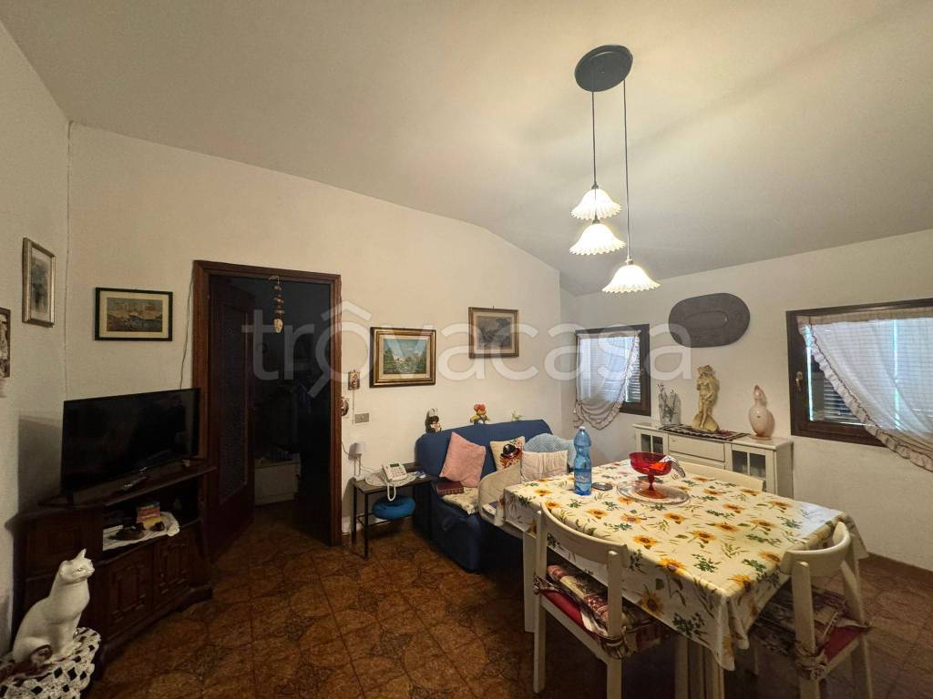 appartamento in vendita a Bergamo in zona Canovine