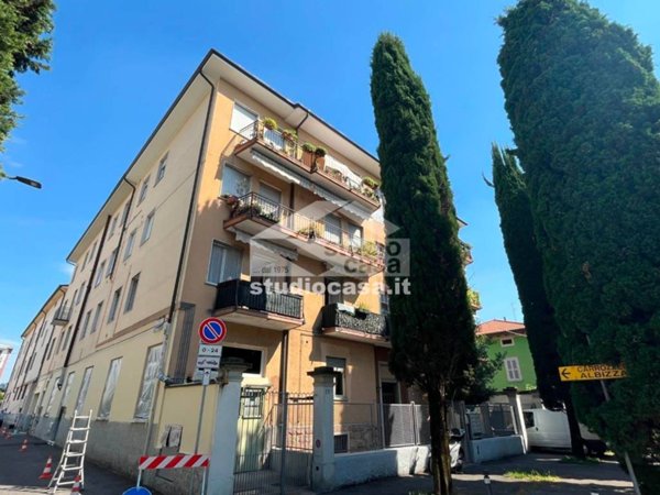appartamento in vendita a Bergamo in zona Borgo Palazzo