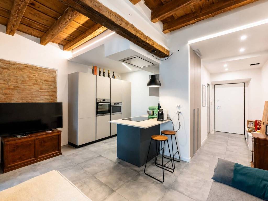 appartamento in vendita a Bergamo in zona Borgo Pignolo