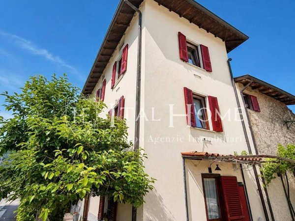 appartamento in vendita a Bergamo in zona Astino