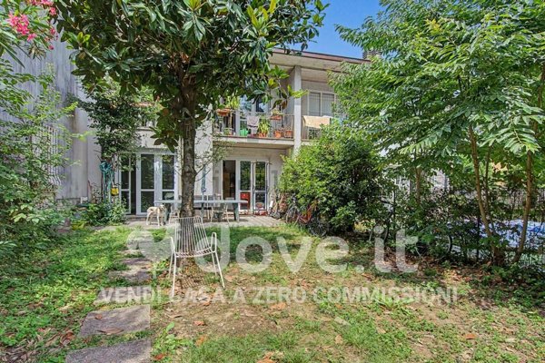 casa indipendente in vendita a Bergamo in zona Colognola