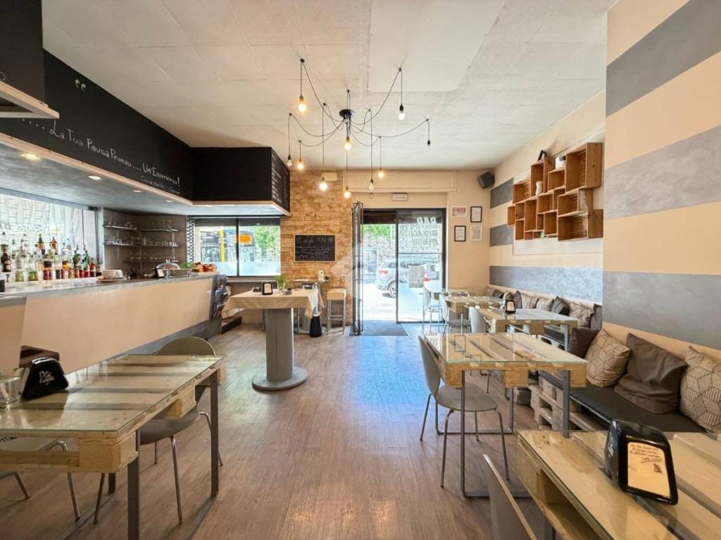 negozio in vendita a Bergamo in zona Bergamo Centro
