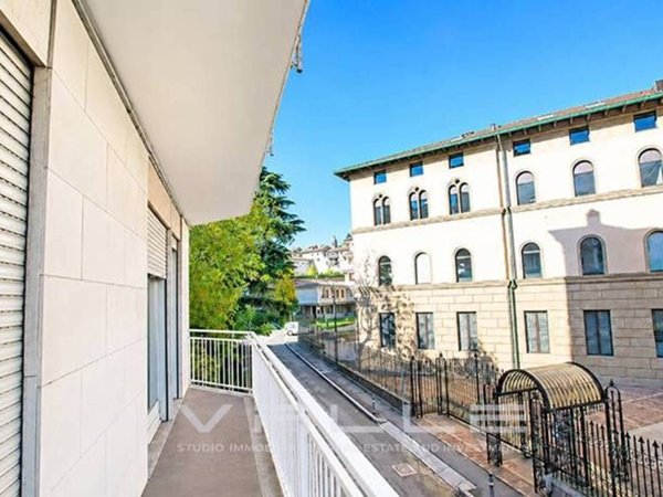 appartamento in vendita a Bergamo in zona Bergamo Centro