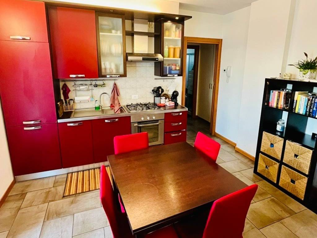 appartamento in vendita a Bergamo in zona Canovine