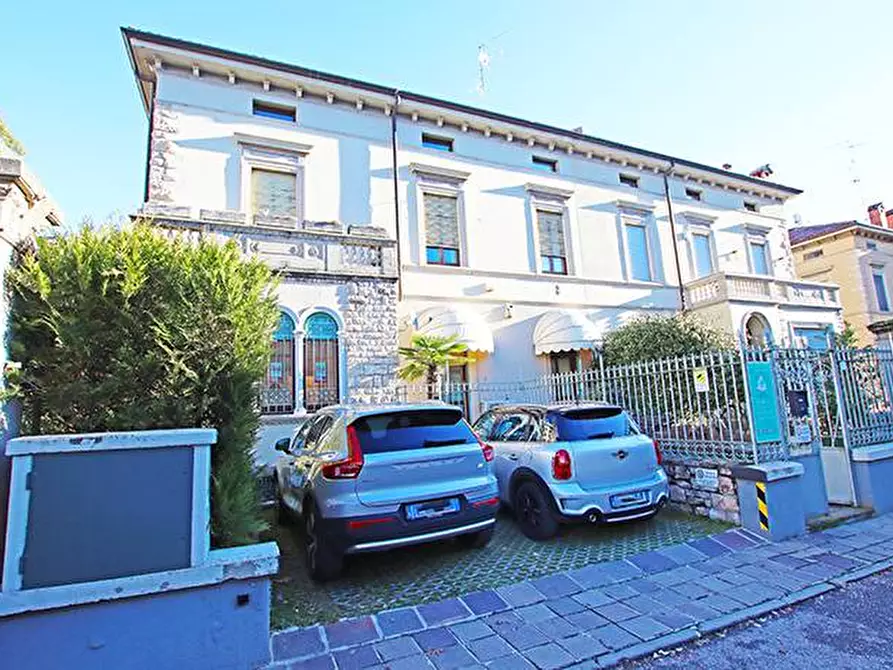 appartamento in vendita a Bergamo in zona Borgo Pignolo