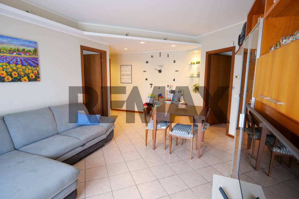 appartamento in vendita a Bergamo in zona Villaggio degli Sposi