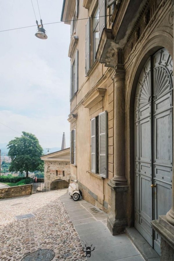 appartamento in vendita a Bergamo in zona Città Alta