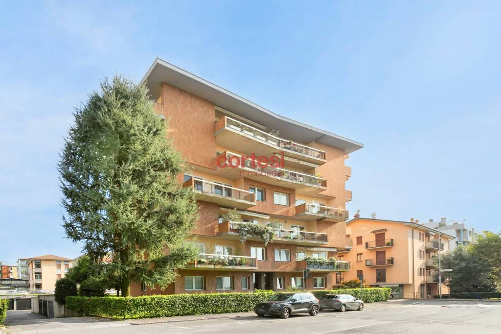 appartamento in vendita a Bergamo in zona Canovine