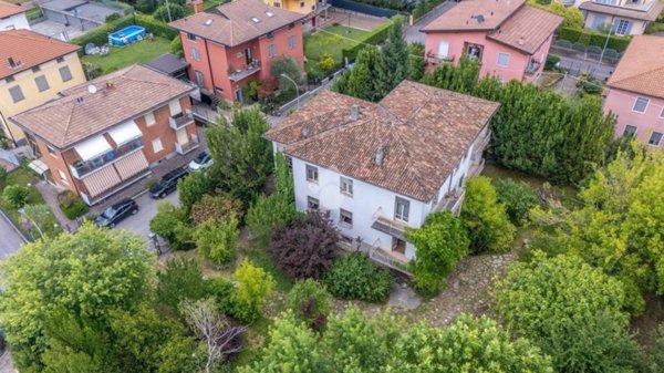 casa indipendente in vendita a Bergamo in zona Valtesse/Valverde