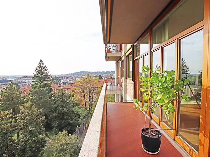 appartamento in vendita a Bergamo in zona Conca d'Oro