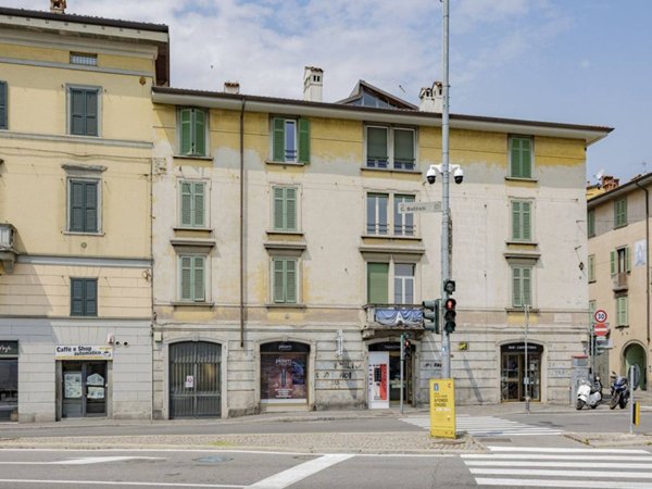 appartamento in vendita a Bergamo in zona Borgo Santa Caterina