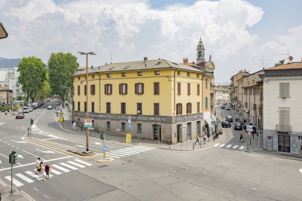 appartamento in vendita a Bergamo in zona Borgo Santa Caterina