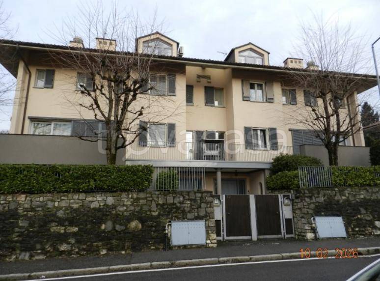 casa indipendente in vendita a Bergamo