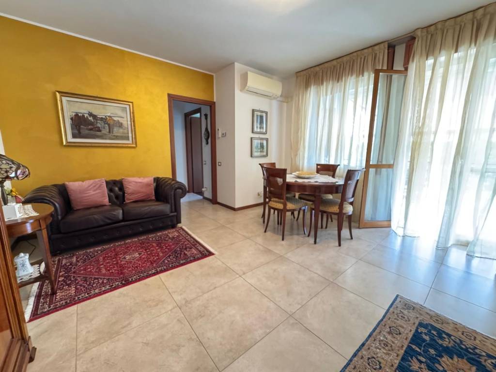 appartamento in vendita a Bergamo in zona Colognola