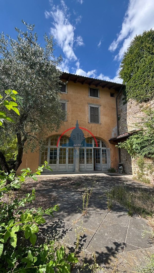 appartamento in vendita a Bergamo in zona Fontana / Robetta / Sombreno